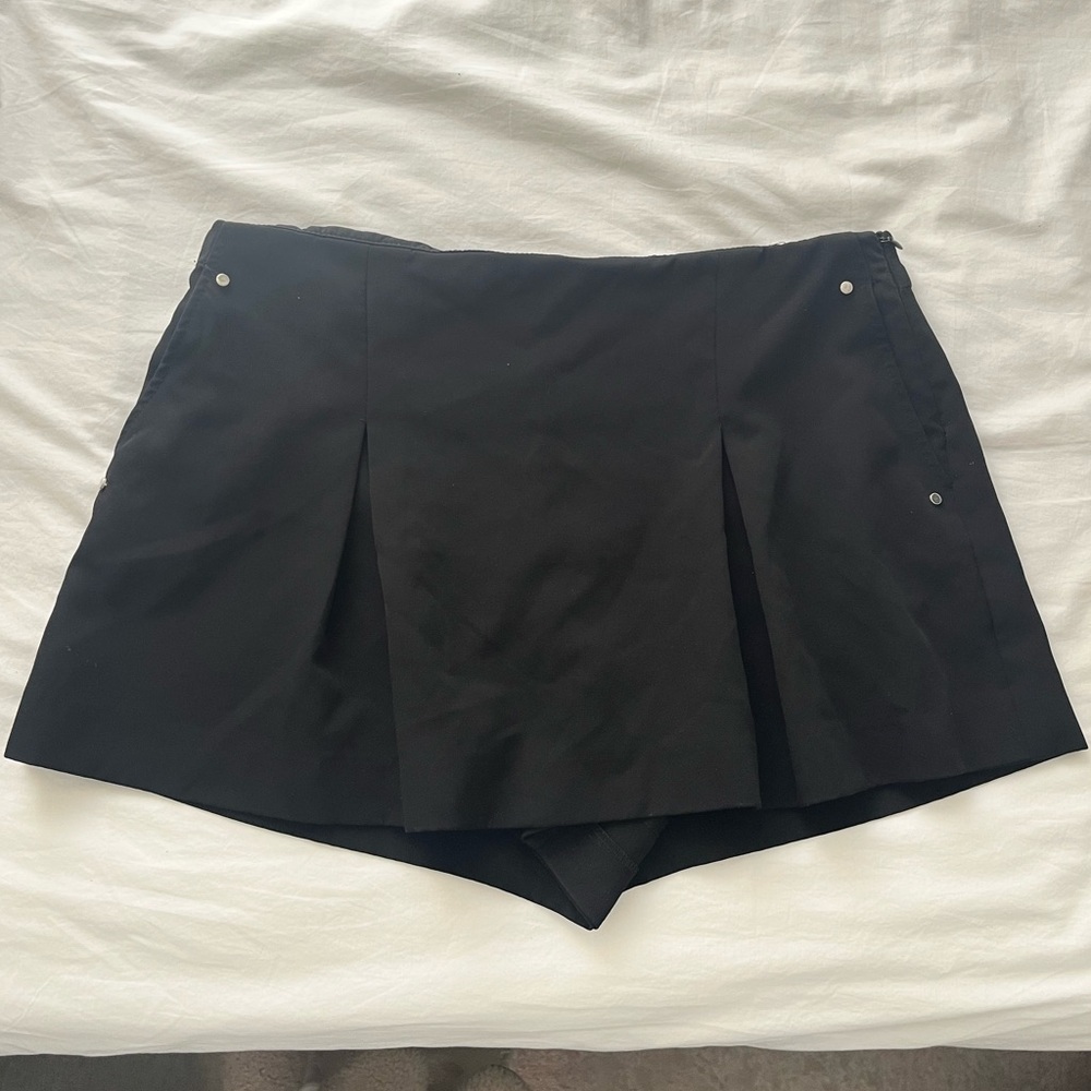 Zara Black Pleated Women's Skort
